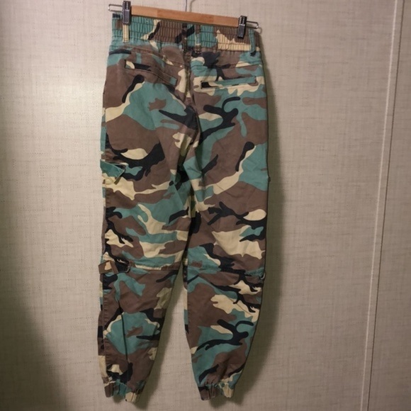 V.i.p. - Picture 2 of 4